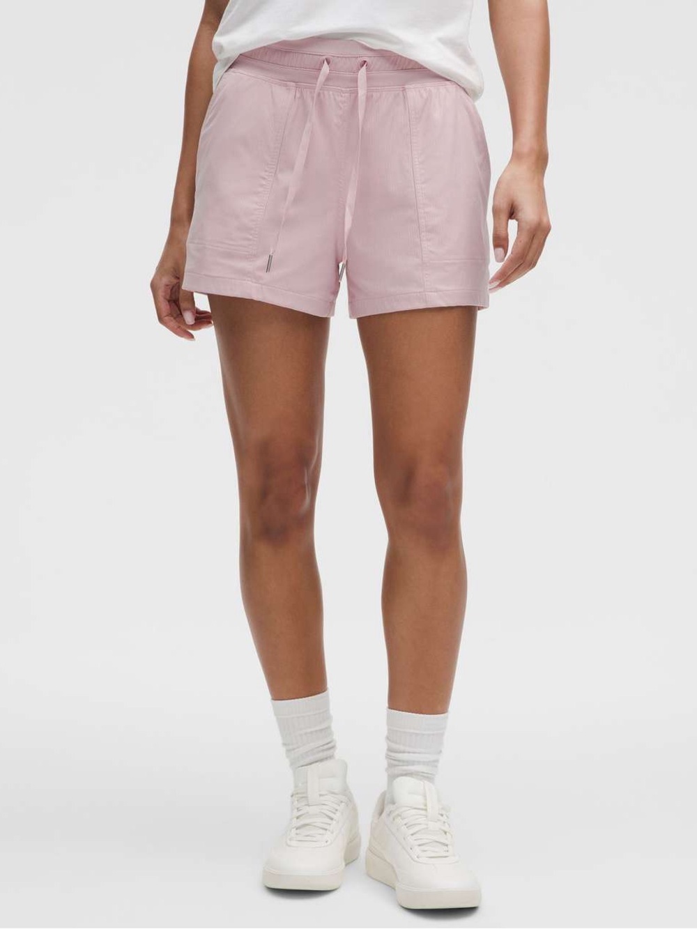 Lululemon Dance Studio High-Rise Short 3.5" in Pink Haze Size 2